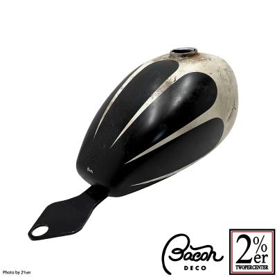 BACON ピーナッツタンク ボルトオンキット ③ SR400/500のサムネイル画像