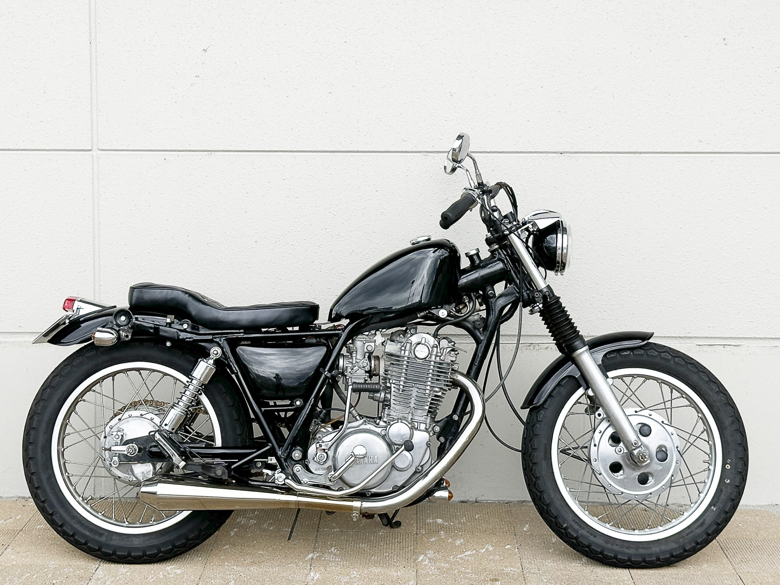 347 SR400 – SR400/SR500のカスタムバイクショップ 2%erツーパーセンター